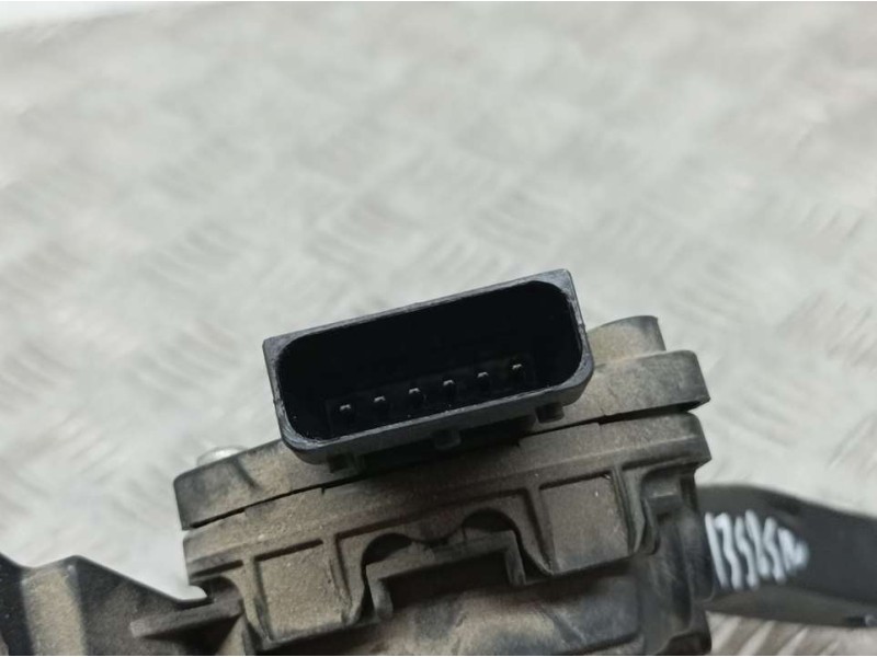 Recambio de potenciometro pedal para hyundai i30 (gd) classic referencia OEM IAM 327003XXXX  