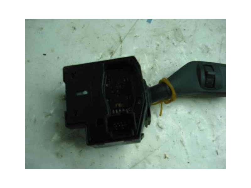 Recambio de mando intermitentes para ford focus berlina (cap) ghia referencia OEM IAM 17D9401  