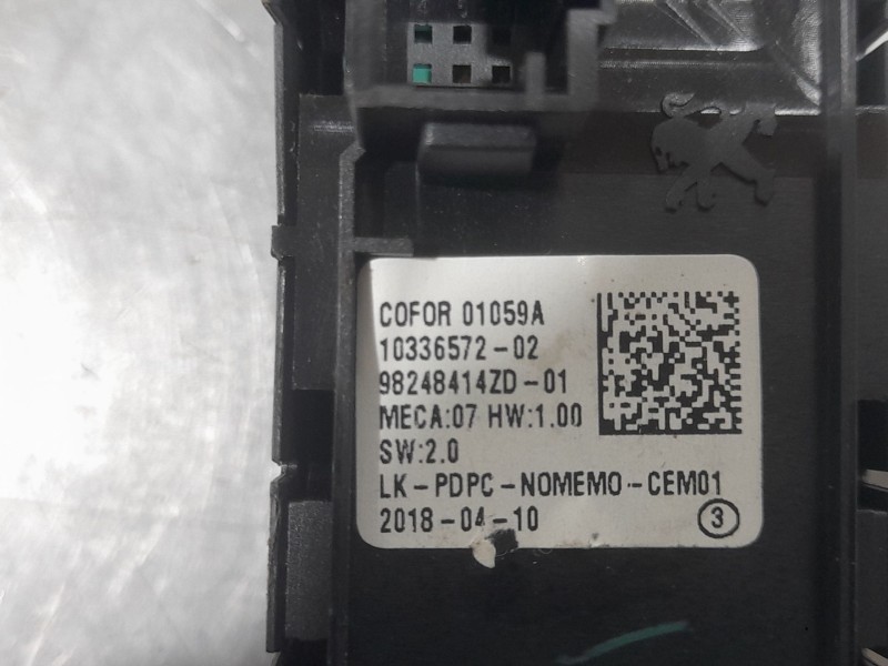 Recambio de mando elevalunas delantero izquierdo para peugeot 308 ii (lb_, lp_, lw_, lh_, l3_) 1.6 hdi 100 referencia OEM IAM 98