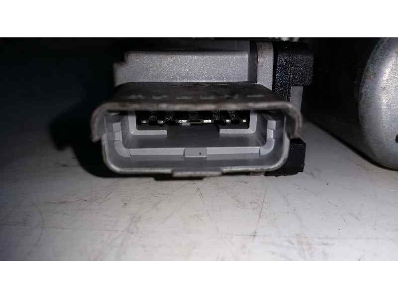 Recambio de elevalunas delantero izquierdo para citroën c3 1.4 hdi sx plus referencia OEM IAM  6 PINS ELECTRICO