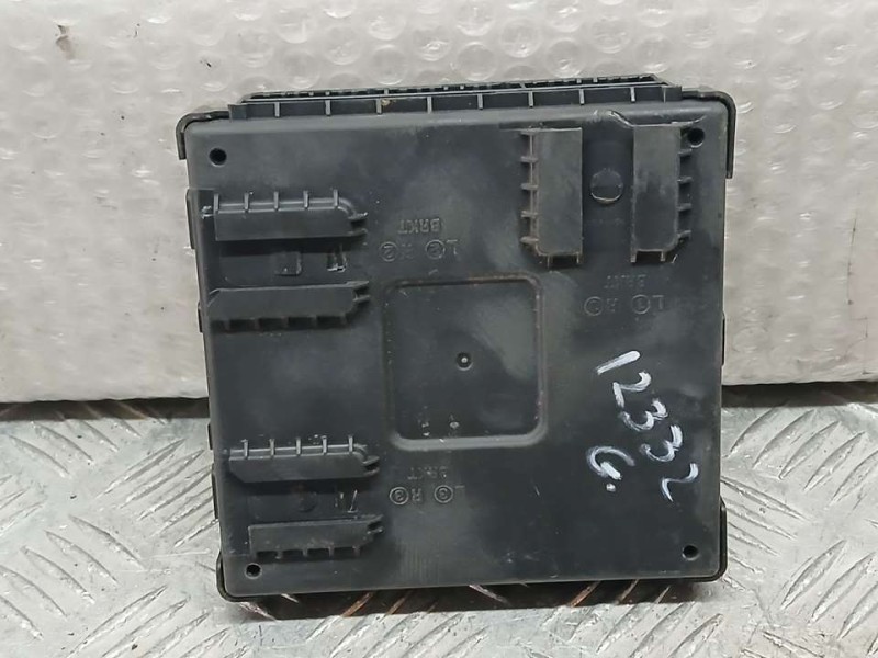 Recambio de modulo electronico para hyundai tucson essence 2wd referencia OEM IAM 95410D7380 116RA003146 MOBIS