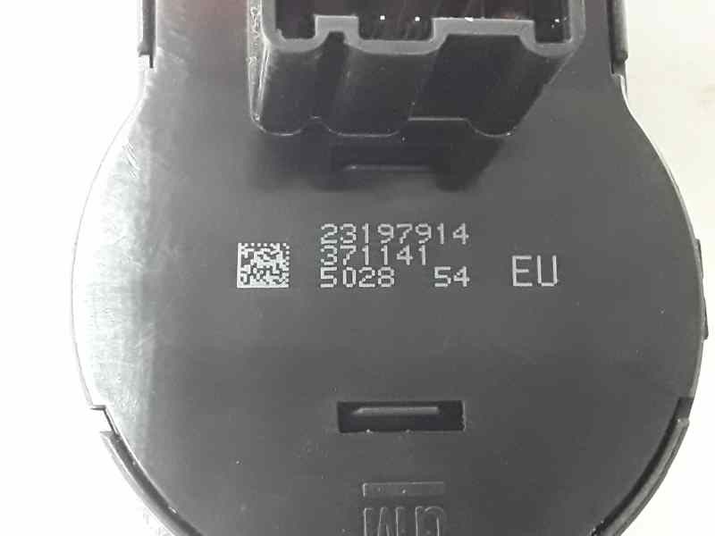 Recambio de mando luces para opel insignia berlina selective referencia OEM IAM 23197914  