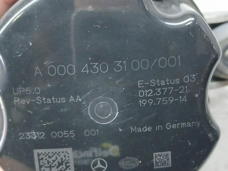 Recambio de depresor freno / bomba vacio para mercedes-benz clase c (w206) c 300 de (206.208) referencia OEM IAM A0004303100 ELE