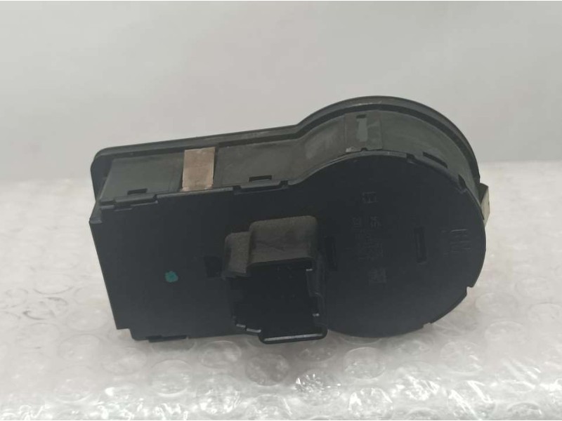 Recambio de mando luces para opel astra j lim. excellence referencia OEM IAM 13268702 251507 