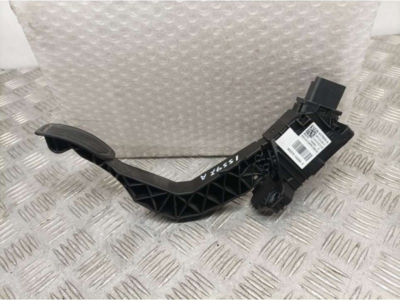 Recambio de potenciometro pedal para citroën c4 1.2 12v e-thp pure tech referencia OEM IAM 9837891880 6PV01352411 