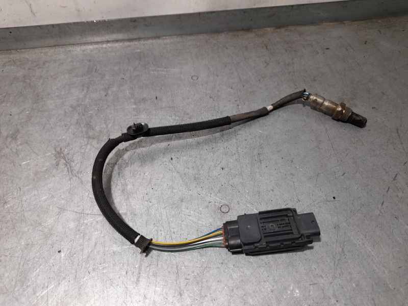 Recambio de sonda lambda para peugeot 5008 gt line 1.5 hdi 130 cv referencia OEM IAM 9816276480  