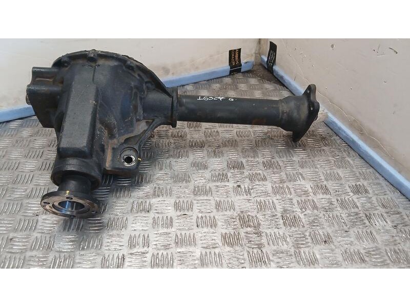 Recambio de diferencial delantero para ssangyong rodius 4wd power referencia OEM IAM A306S AFJA6022302OB Reparado