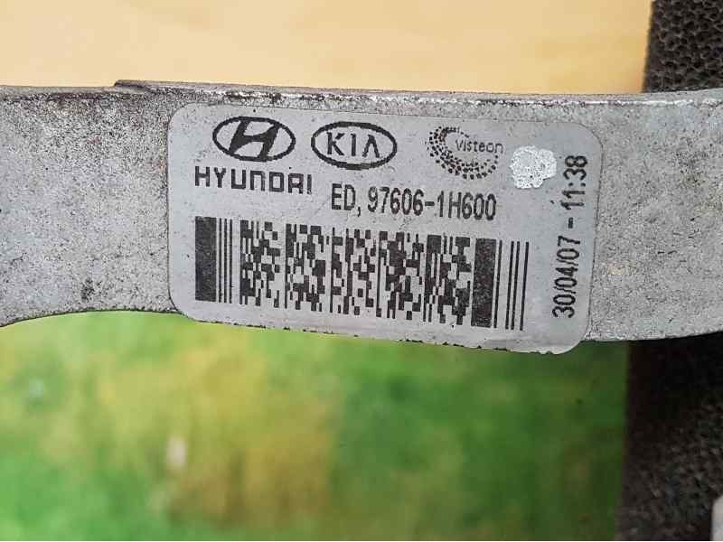 Recambio de condensador / radiador aire acondicionado para kia cee´d active referencia OEM IAM 976061H600  VISTEON