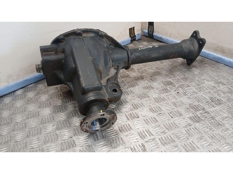 Recambio de diferencial delantero para ssangyong rodius 4wd power referencia OEM IAM A306S AFJA6022302OB Reparado