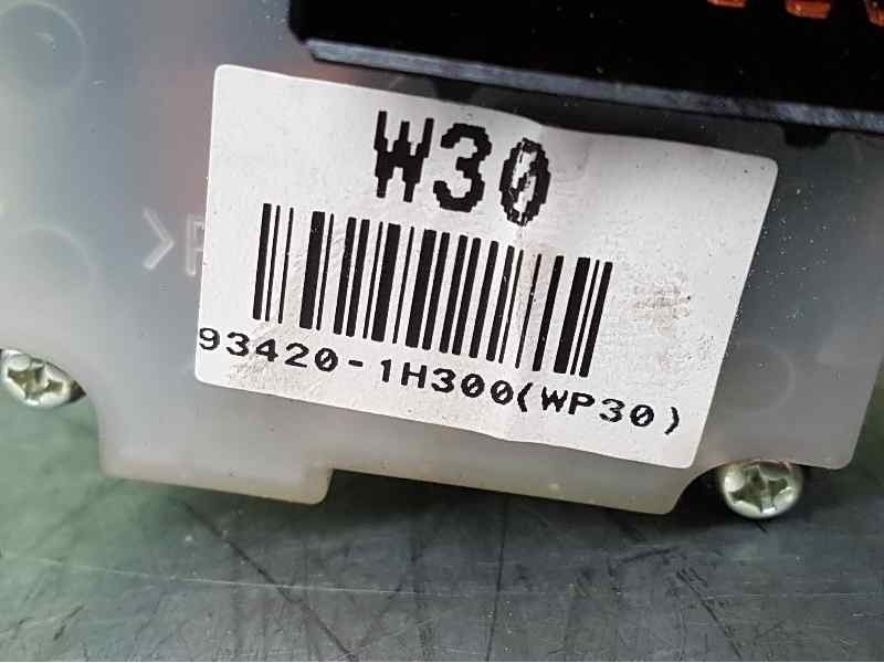 Recambio de mando limpia para kia cee´d active referencia OEM IAM 934201H300 W30 