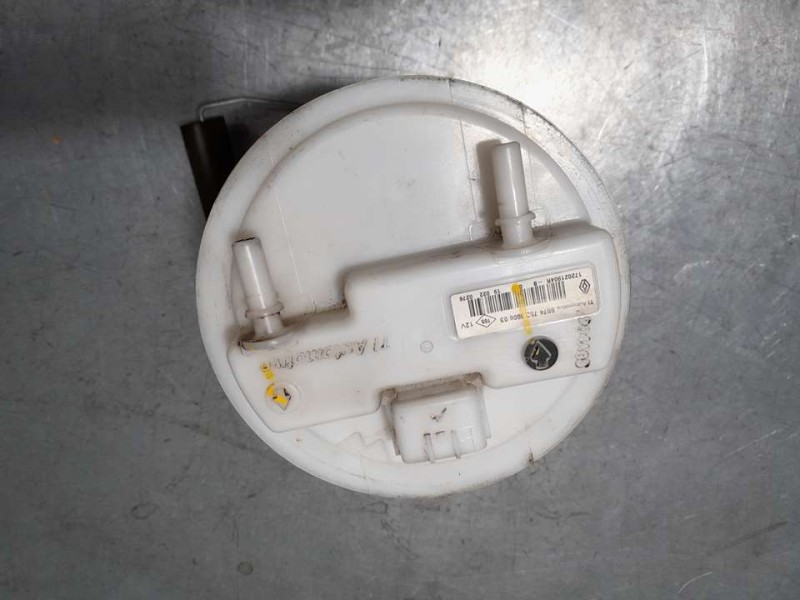 Recambio de aforador para dacia sandero stepway referencia OEM IAM 172021904R  4 PINES