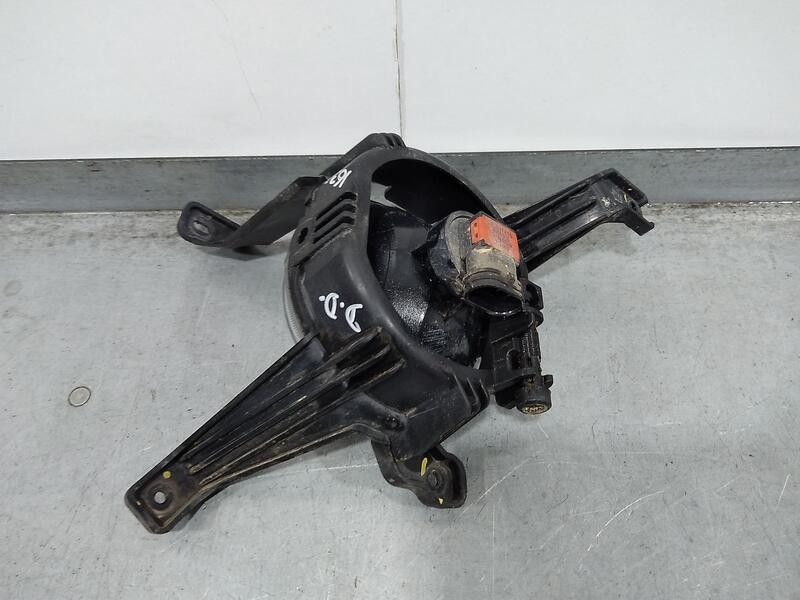 Recambio de faro antiniebla derecho para ssangyong rodius 4wd power referencia OEM IAM 8320221500  