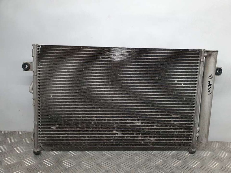 Recambio de condensador / radiador aire acondicionado para hyundai getz (tb) 1.1 básico referencia OEM IAM 976061C20  