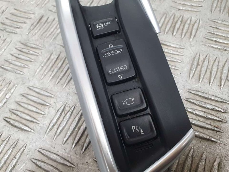 Recambio de mando multifuncion para bmw i8 (i12) i8 pure impulse referencia OEM IAM 928057803 16598710 