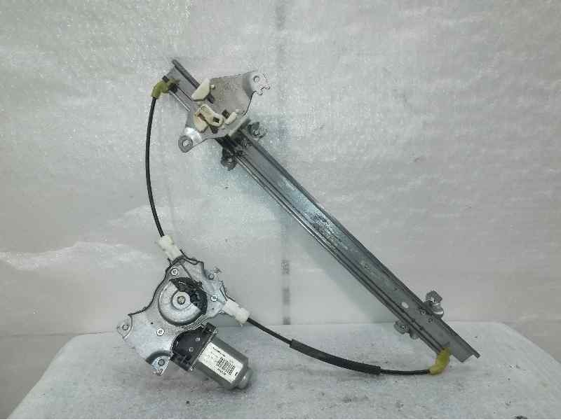 Recambio de elevalunas delantero derecho para nissan almera (n16/e) acenta referencia OEM IAM 400600 2 PINS 