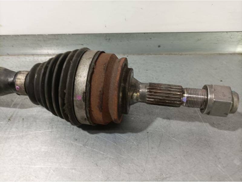 Recambio de transmision delantera derecha para citroën c3 feel edition referencia OEM IAM 9801388680  