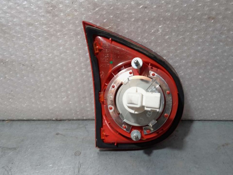 Recambio de piloto trasero derecho para volkswagen golf v berlina (1k1) trendline referencia OEM IAM 1K6945094G 89032905 INTERIO