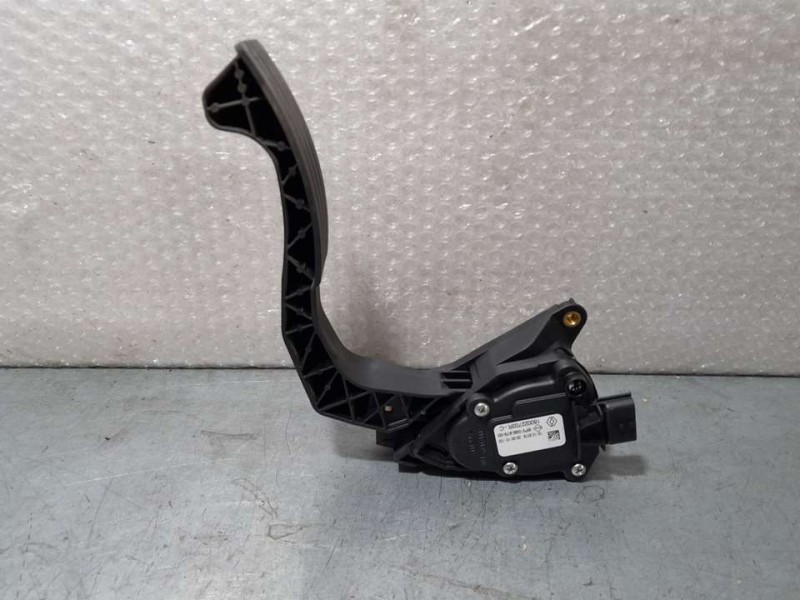 Recambio de potenciometro pedal para dacia sandero stepway referencia OEM IAM 180022703R  6 PINES