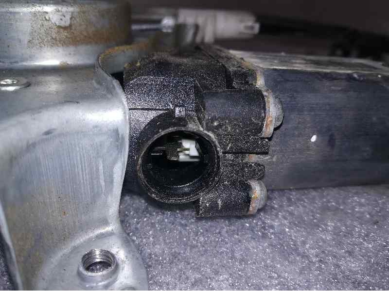 Recambio de elevalunas delantero derecho para nissan almera (n16/e) acenta referencia OEM IAM 400600 2 PINS 