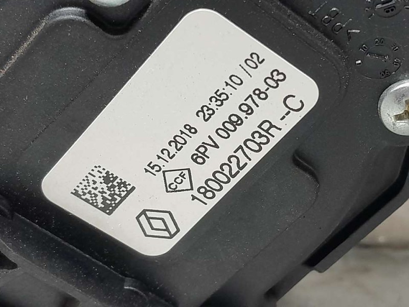 Recambio de potenciometro pedal para dacia sandero stepway referencia OEM IAM 180022703R  6 PINES