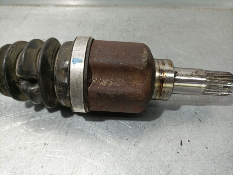 Recambio de transmision delantera izquierda para citroën c3 feel edition referencia OEM IAM 9801388580  