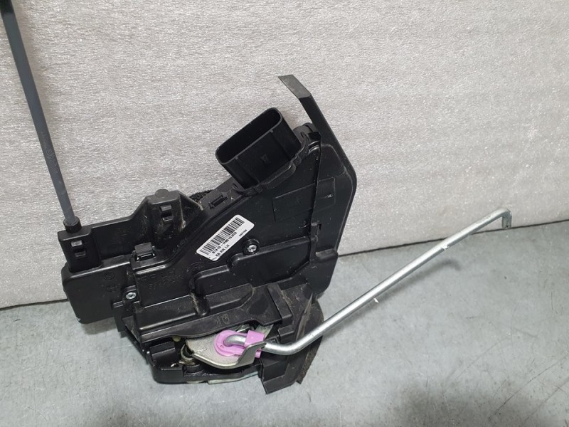 Recambio de cerradura puerta trasera izquierda para kia stonic (ybcuv) tech referencia OEM IAM 81410H8010JH3  4 PINES