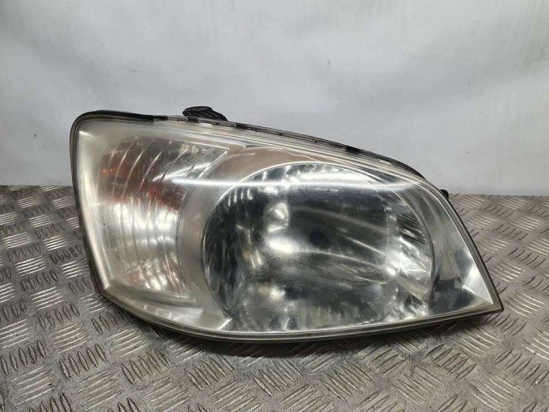 Recambio de faro derecho para hyundai getz (tb) 1.1 básico referencia OEM IAM 921021CXXX  