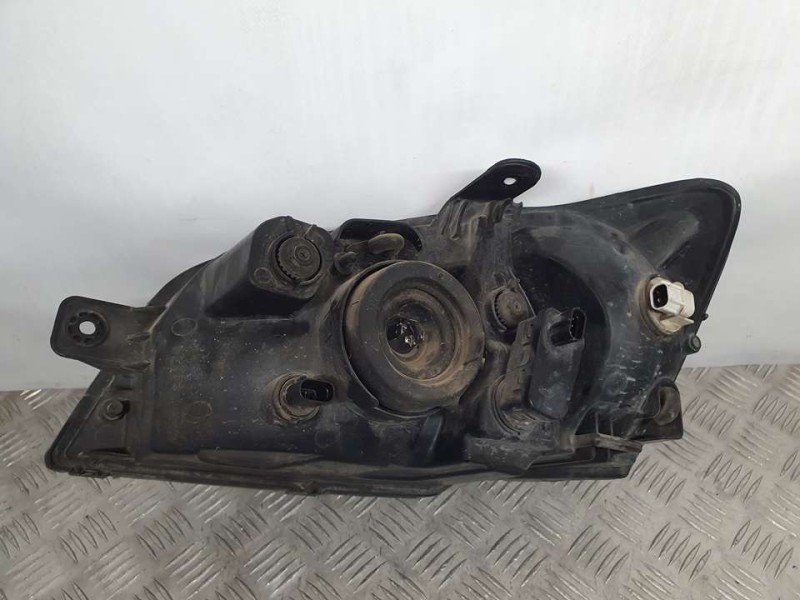 Recambio de faro derecho para hyundai getz (tb) 1.1 básico referencia OEM IAM 921021CXXX  