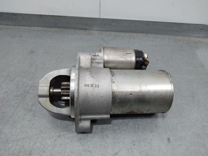 Recambio de motor arranque para ssangyong rodius 4wd power referencia OEM IAM a6711510301  