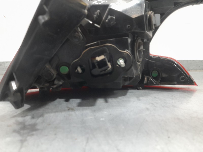 Recambio de piloto trasero izquierdo exterior para peugeot 308 ii (lb_, lp_, lw_, lh_, l3_) 1.6 hdi 100 referencia OEM IAM 98237