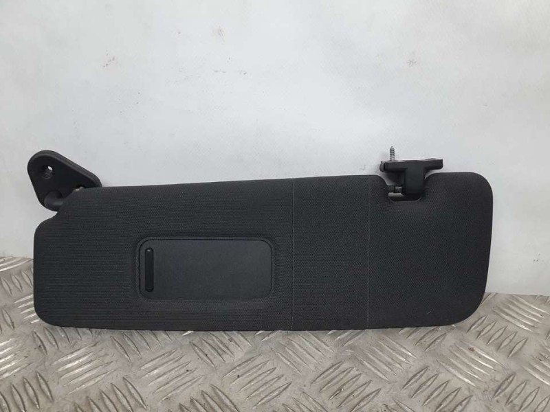 Recambio de parasol izquierdo para bmw i8 (i12) i8 pure impulse referencia OEM IAM SIN REF  