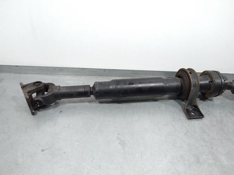 Recambio de transmision central para ssangyong rodius 4wd power referencia OEM IAM 3320036101  TRASERA