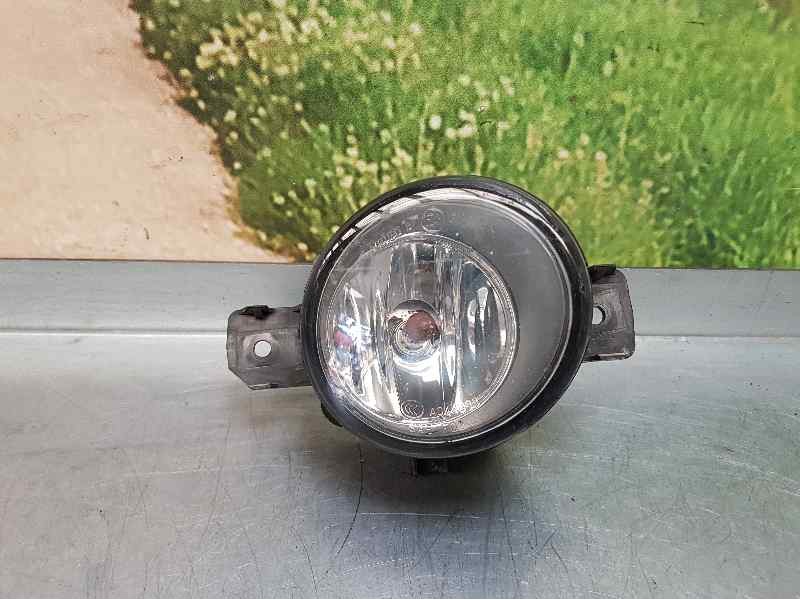 Recambio de faro antiniebla derecho para nissan qashqai (j10) tekna 4x4 referencia OEM IAM 261508990A 89206421 VALEO