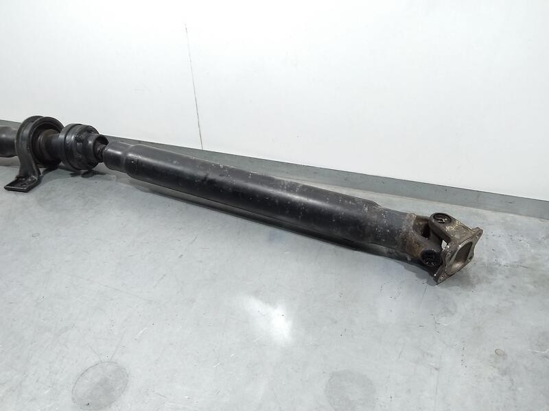 Recambio de transmision central para ssangyong rodius 4wd power referencia OEM IAM 3320036101  TRASERA