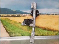 Recambio de elevalunas delantero izquierdo para dacia sandero stepway referencia OEM IAM 807211440R 6 PINS ELECTRICO