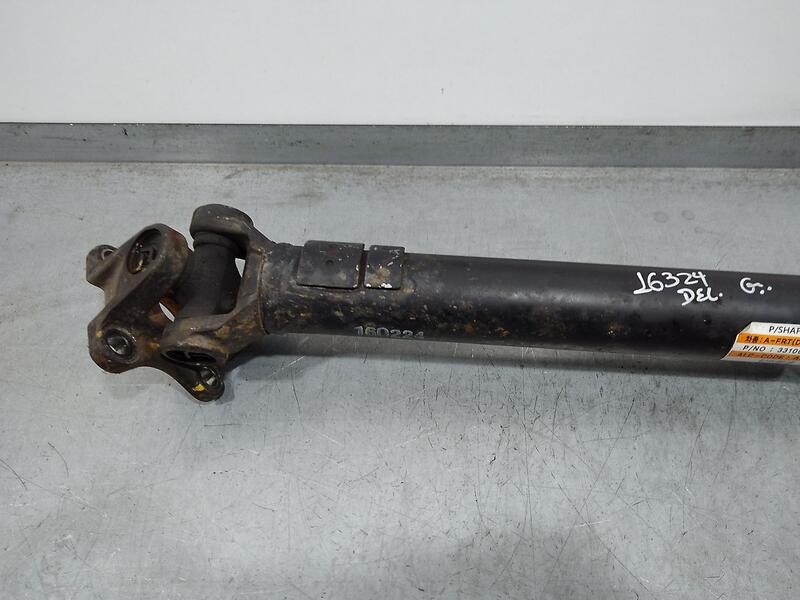 Recambio de transmision central para ssangyong rodius 4wd power referencia OEM IAM 3310021900  DELANTERA