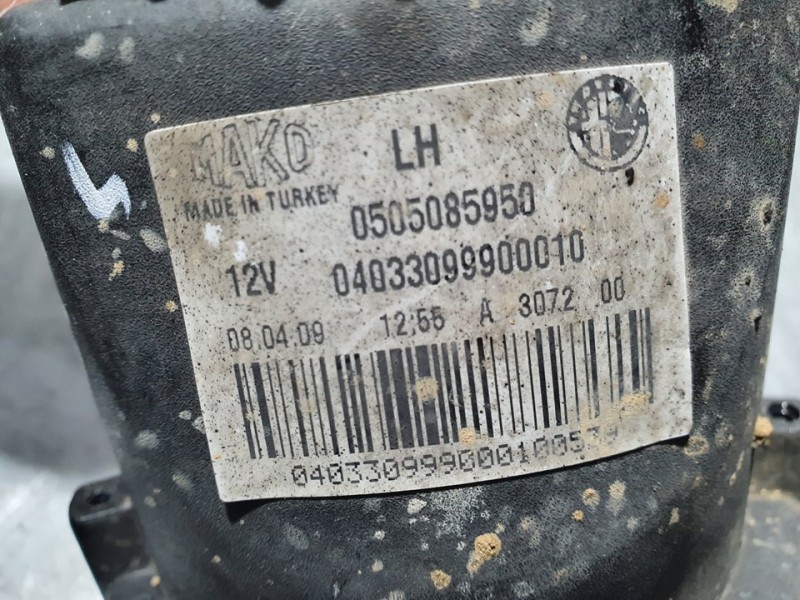 Recambio de faro antiniebla izquierdo para alfa romeo mito (145) junior referencia OEM IAM 505085950 4033099900010 MAKO