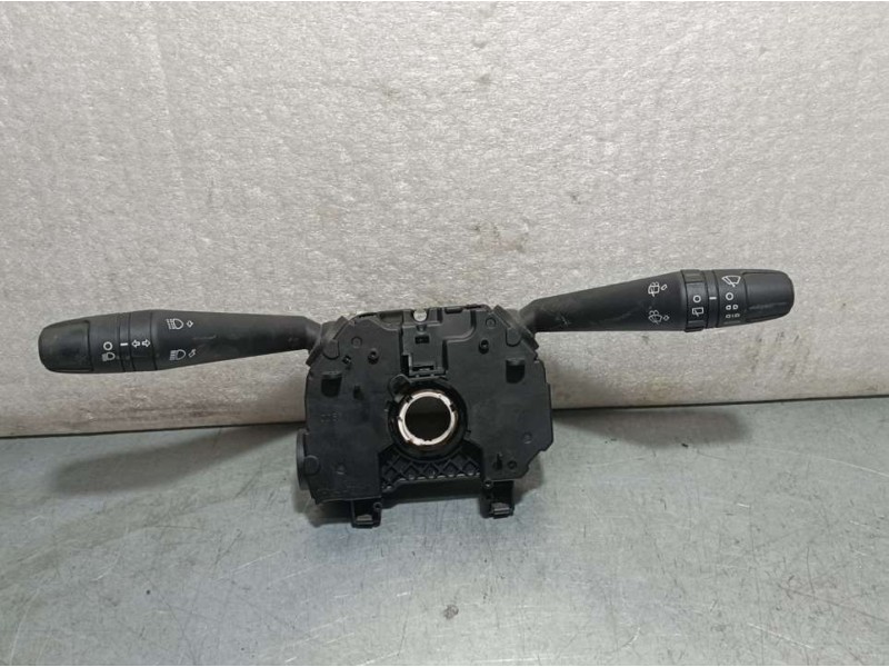 Recambio de mando luces y limpia para alfa romeo mito (145) junior referencia OEM IAM 1560909770  