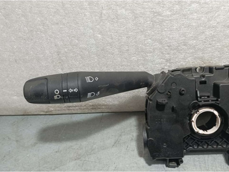 Recambio de mando luces y limpia para alfa romeo mito (145) junior referencia OEM IAM 1560909770  