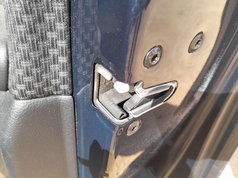 Recambio de cerradura puerta delantera derecha para bmw 2 active tourer (f45) 218 i referencia OEM IAM 51217281934  