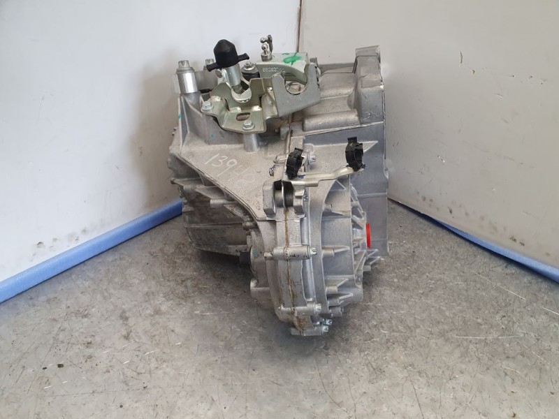 Recambio de caja cambios para jeep compass ii sport 4x2 referencia OEM IAM C63563538 1982534 6VELOCIDADES