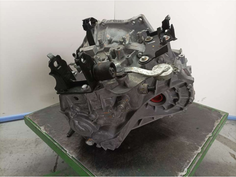 Recambio de caja cambios para toyota auris touring sports (e18) active referencia OEM IAM 12EPP301517C 3030002400 6VELOCIDADES