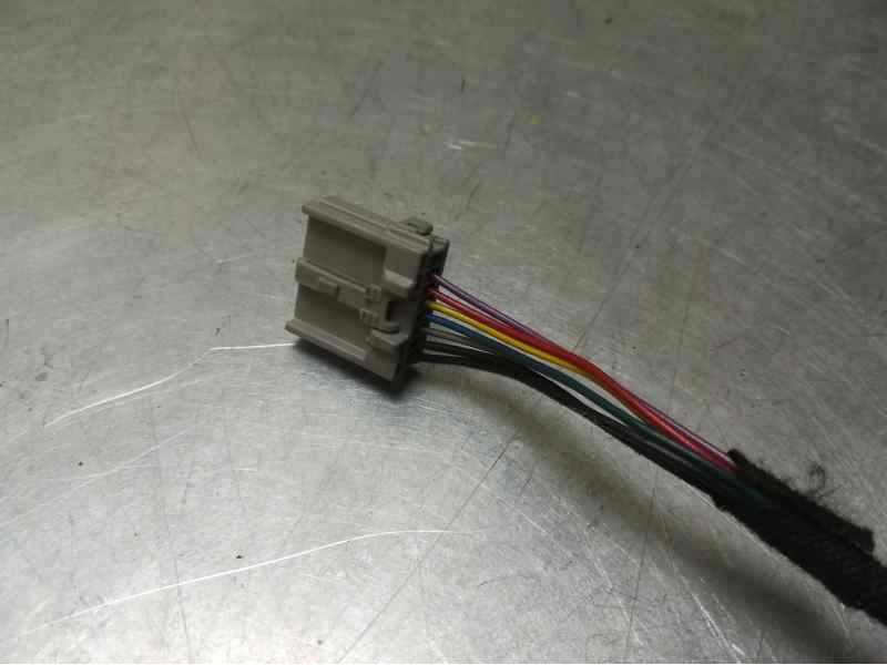 Recambio de retrovisor izquierdo para nissan qashqai (j10) tekna 4x4 referencia OEM IAM  SIN CRISTAL, 7 CABLES ELECTRICO TOCADO