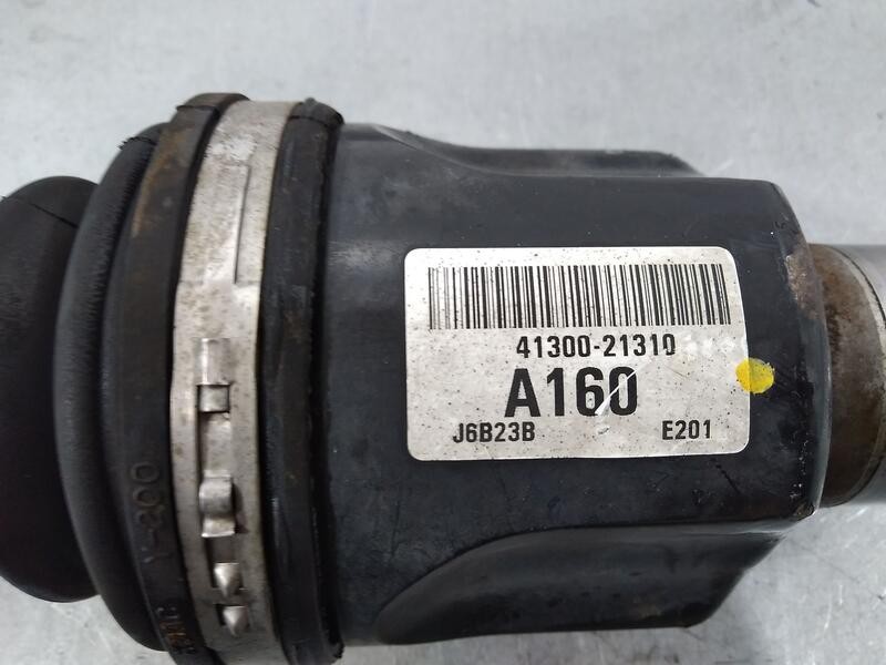 Recambio de transmision delantera izquierda para ssangyong rodius 4wd power referencia OEM IAM 4130036000  