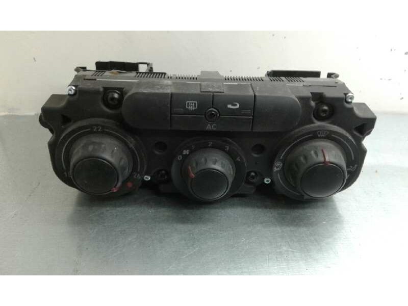 Recambio de mando climatizador para seat leon (1p1) 1.9 tdi referencia OEM IAM 5HB00932125 1T2820045 