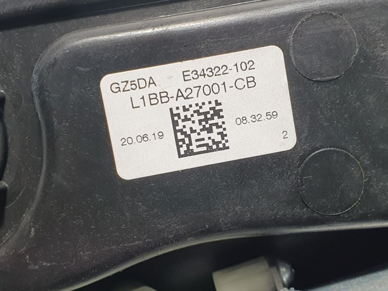 Recambio de elevalunas trasero izquierdo para ford fiesta (ce1) titanium referencia OEM IAM L1BBA27001CB  ELECTRICO 2 PINS