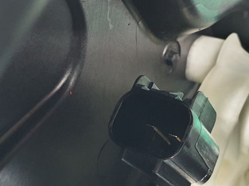 Recambio de elevalunas trasero izquierdo para ford fiesta (ce1) titanium referencia OEM IAM L1BBA27001CB  ELECTRICO 2 PINS