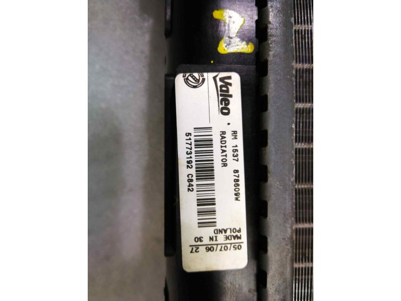 Recambio de radiador agua para fiat panda (169) 1.1 8v referencia OEM IAM 51773192C842 RM1537878609W VALEO