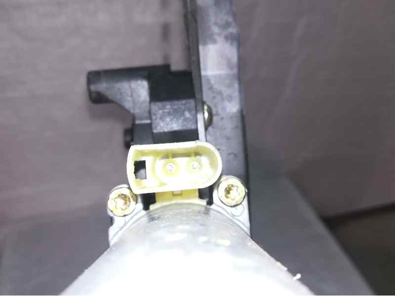 Recambio de elevalunas trasero derecho para ford mondeo berlina (gd) referencia OEM IAM 0130821793 2 PINS ELECTRICO 