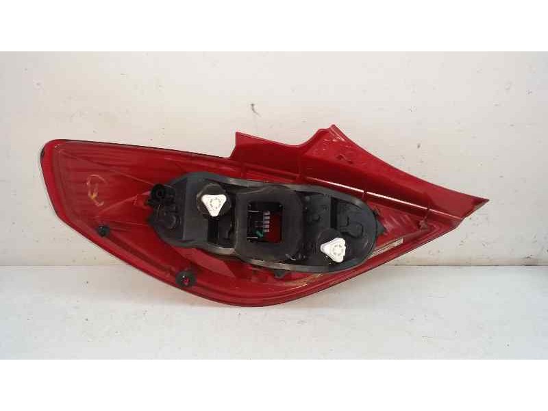 Recambio de piloto trasero derecho para opel corsa d catch me referencia OEM IAM   